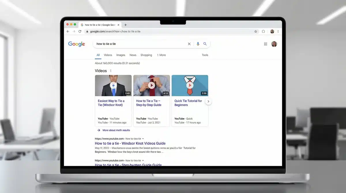 Jak wypozycjonować film z YouTube w Google: kompletny przewodnik 1 Karuzela wideo w wynikach Google SERP